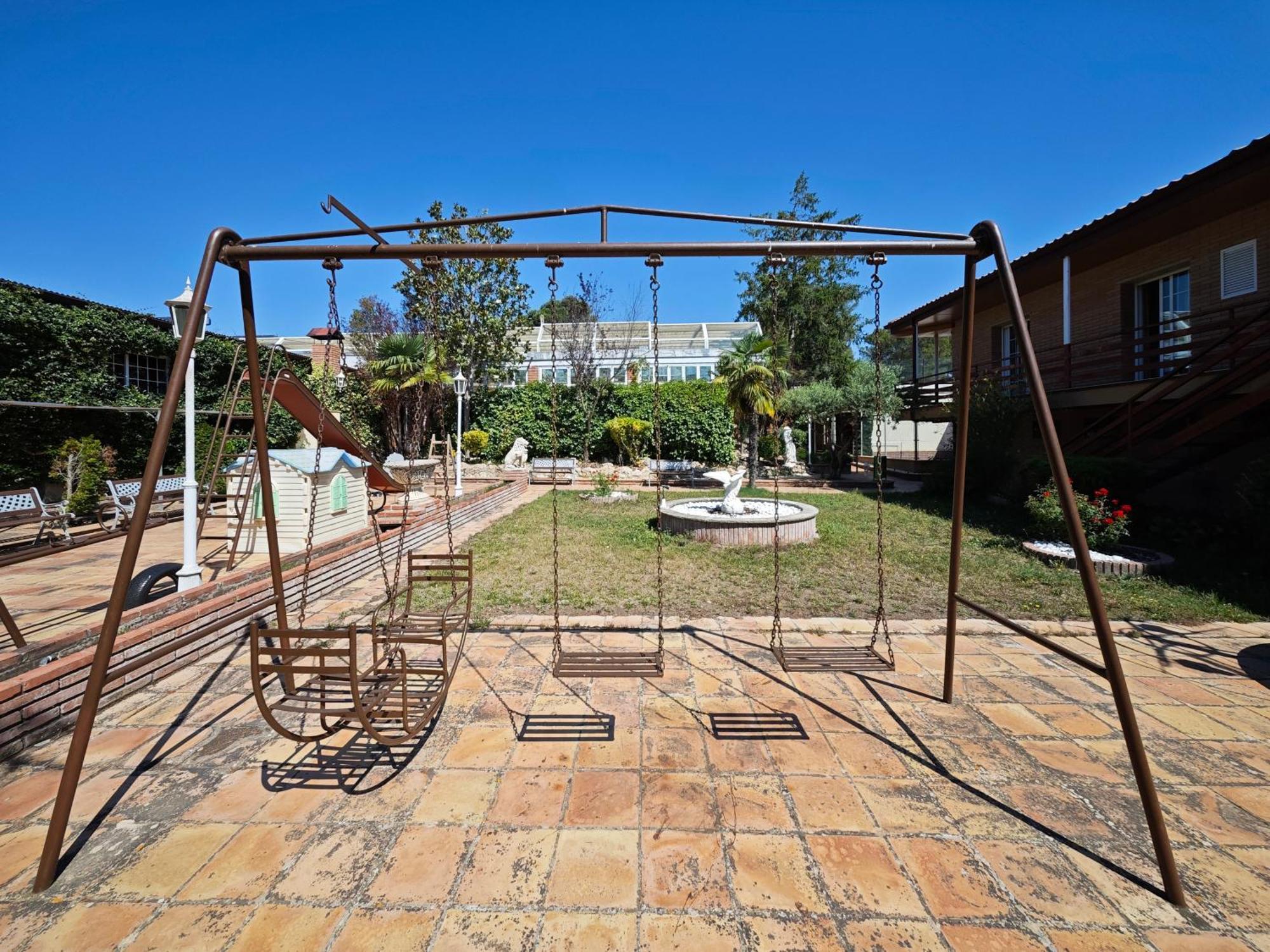 Espacio De Paz, Ideal Para Familias Villa Amalia La Llacuna Экстерьер фото
