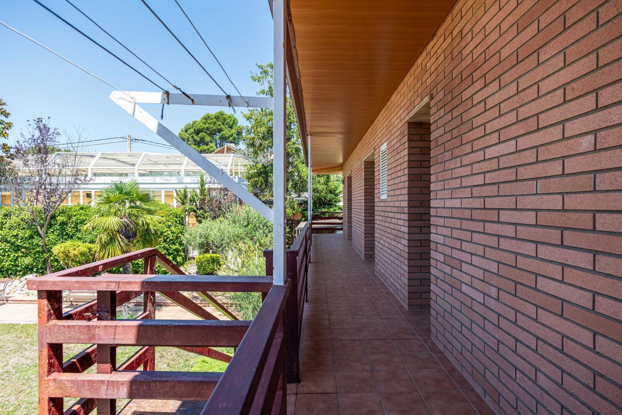 Espacio De Paz, Ideal Para Familias Villa Amalia La Llacuna Экстерьер фото