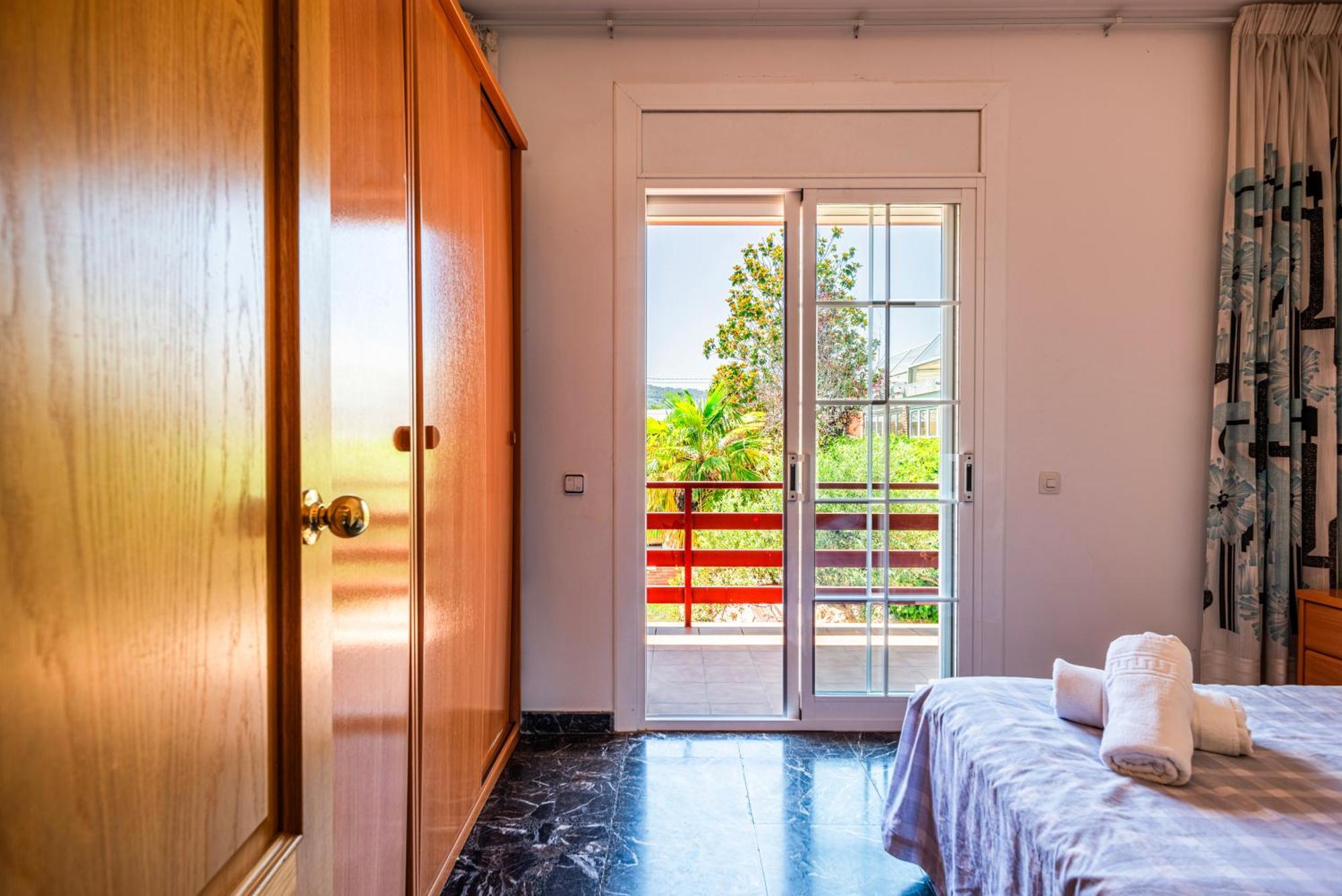 Espacio De Paz, Ideal Para Familias Villa Amalia La Llacuna Экстерьер фото
