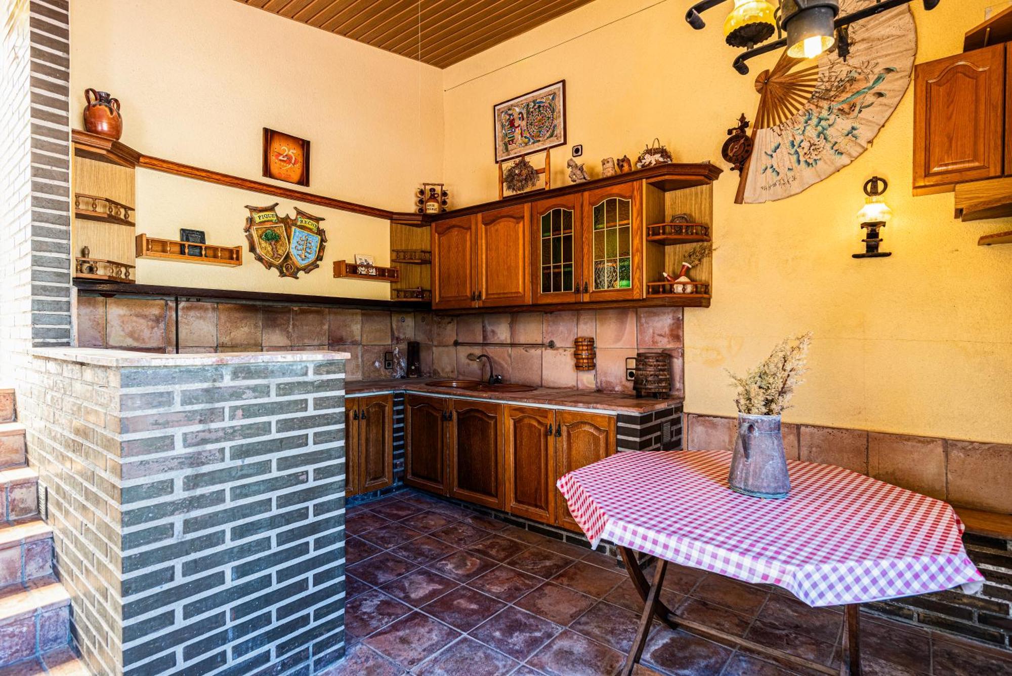 Espacio De Paz, Ideal Para Familias Villa Amalia La Llacuna Экстерьер фото